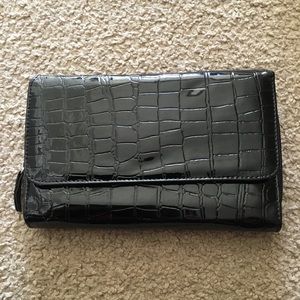 New Black Vinyl Wallet